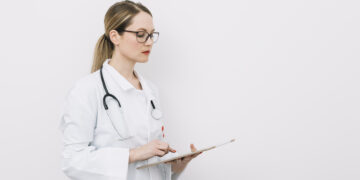 Роз’яснювальна робота з лікарями жіночої консультації як реагування на дискримінацію через ВІЛ-статус